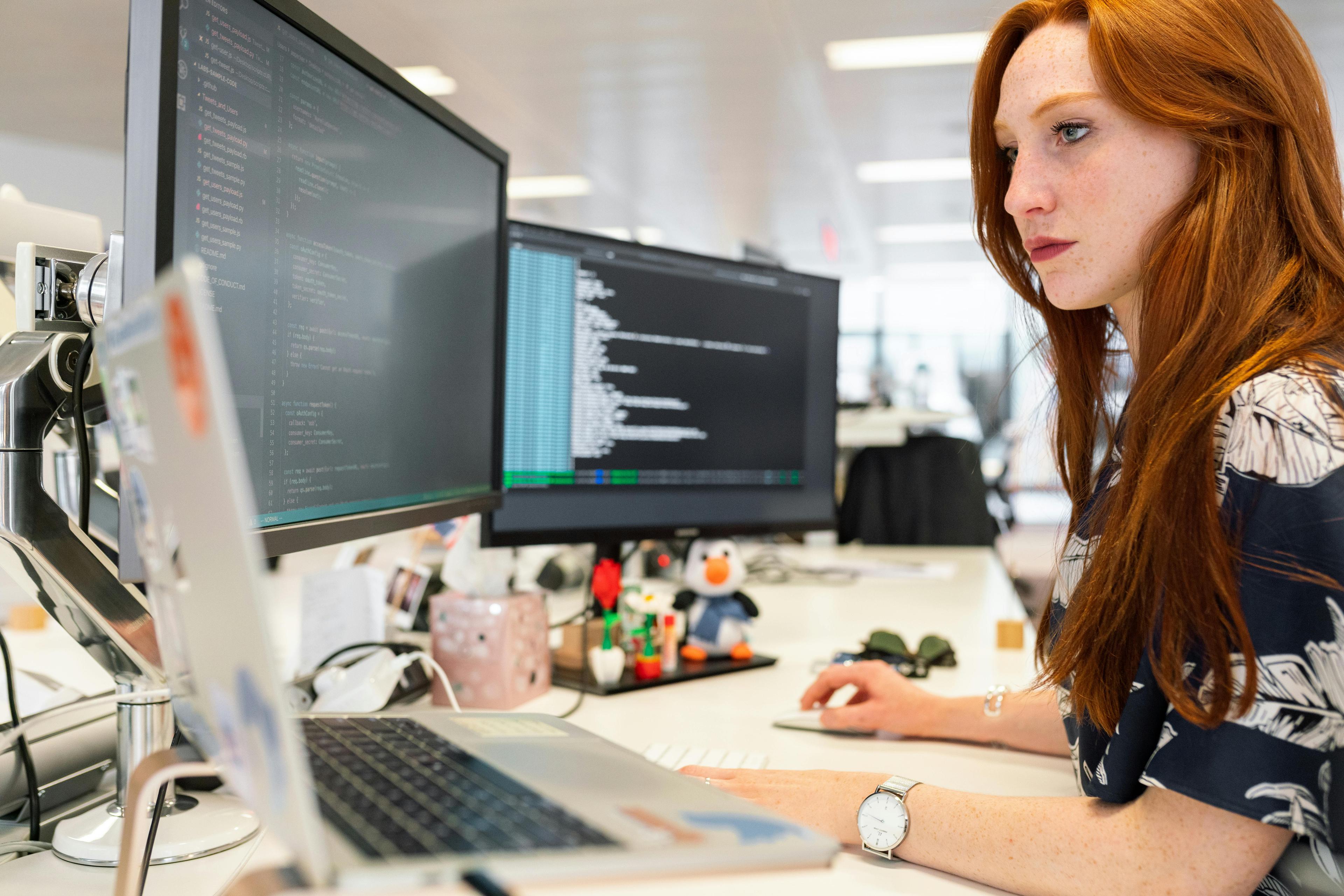 Adopting Full JavaScript Stack to Maximize Team Productivity